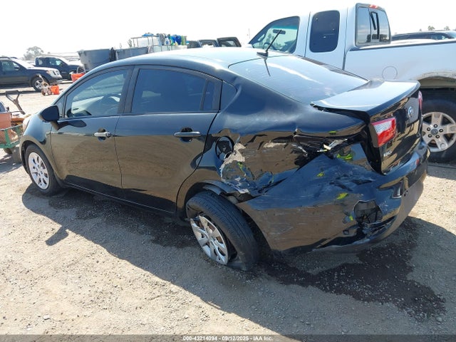 KIA Rio 2017 KNADM4A36H6072672 Image 3