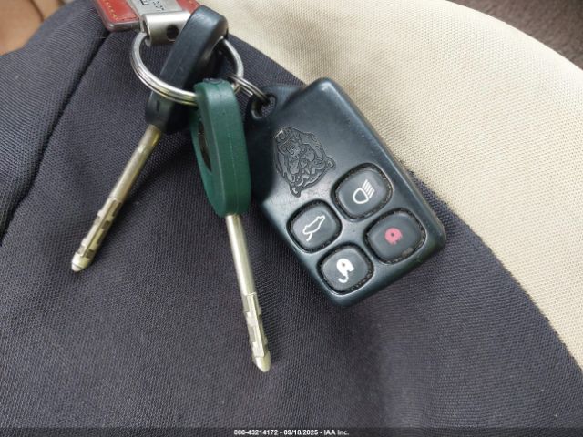 1999 JAGUAR XK8 SAJGX2045XC037256 Photo 10