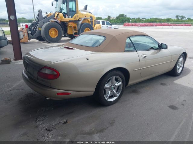 1999 JAGUAR XK8 SAJGX2045XC037256 Photo 3