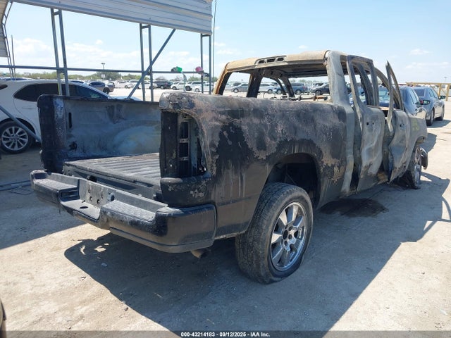 1C6RREAG1LN304989 RAM 1500 Hfe 4x2 6&#039;4 Box