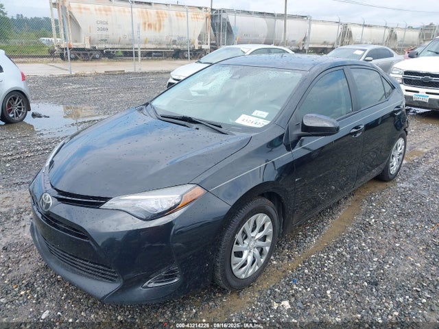 2017 TOYOTA COROLLA 2T1BURHE1HC826486 Photo 1