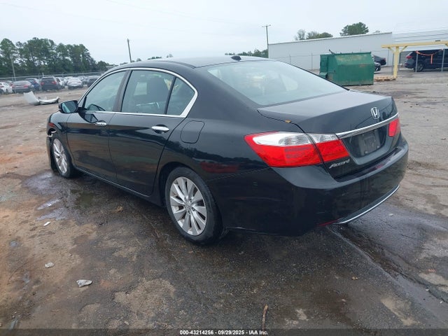 1HGCR2F84EA208834 Honda k24w1