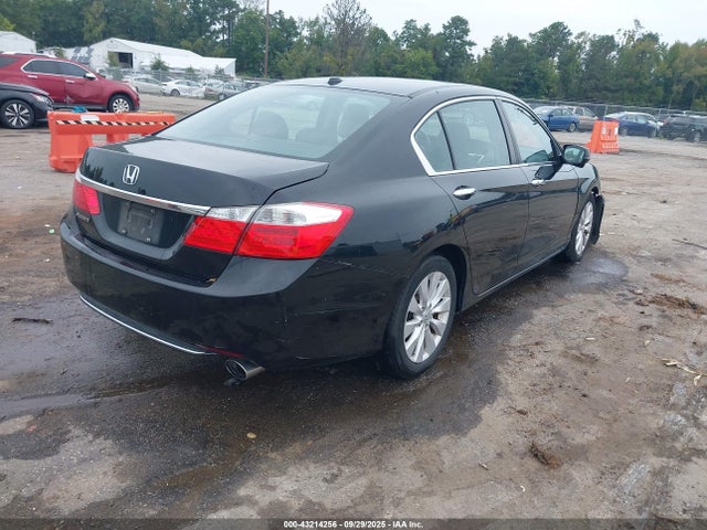 1HGCR2F84EA208834 Honda k24w1
