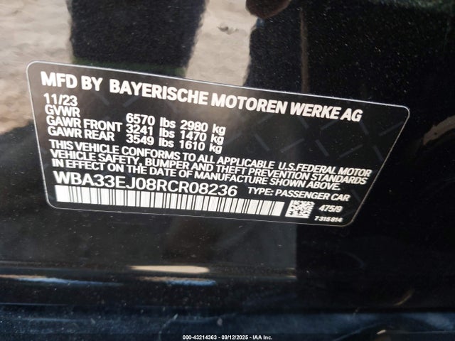 2024 BMW 760 WBA33EJ08RCR08236 Photo 8