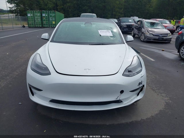Продаж на аукціоні авто 2023 Tesla Model 3 Long Range Dual Motor All-wheel Drive, vin: 5YJ3E1EB0PF389930, номер лоту: 43214378