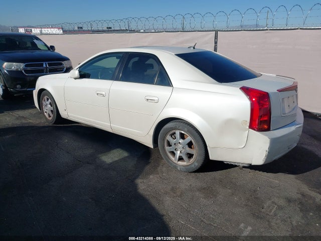2006 CADILLAC CTS 1G6DP577360175142 Photo 2