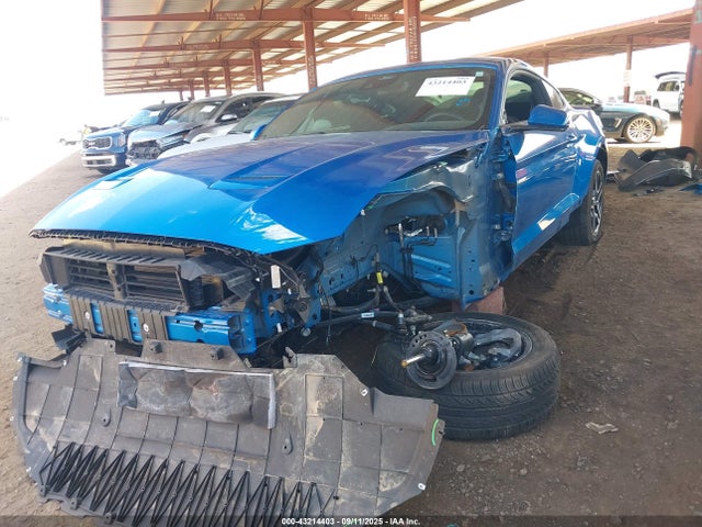 Ford tivct 2021 1FA6P8CF8M5157570 Image 2