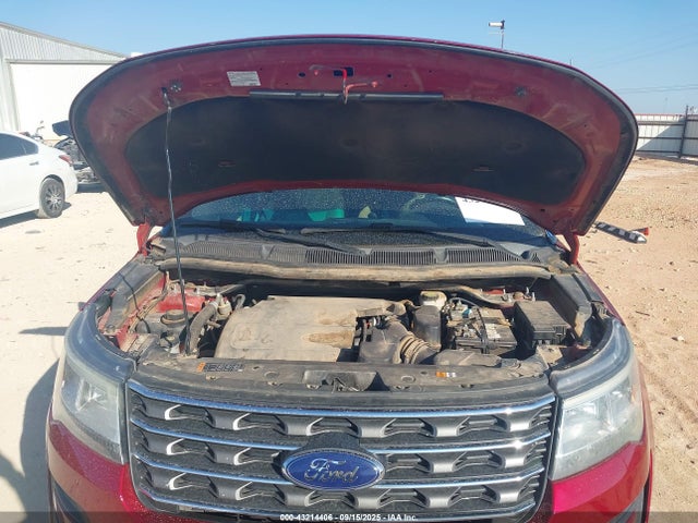 1FM5K7B81GGB11147 Ford 2016
