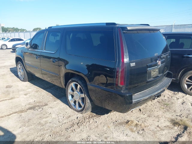 2013 CADILLAC ESCALADE ESV 1GYS4JEF1DR152882 Photo 2