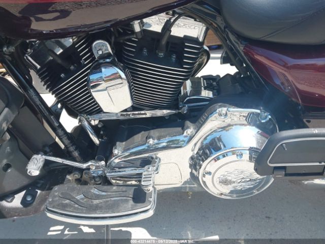 2015 HARLEY-DAVIDSON FLHTK 1HD1KEL18FB701607 Photo 8