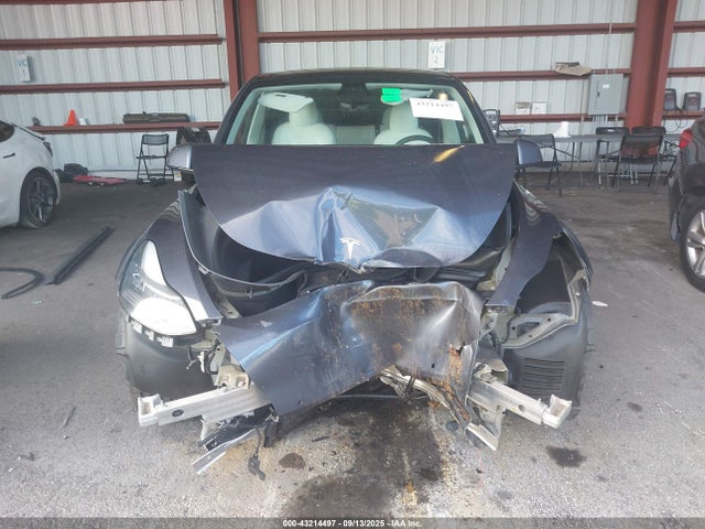 2021 TESLA MODEL Y 5YJYGDEEXMF301828 Photo 5