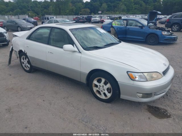 2000 LEXUS ES 300 JT8BF28G7Y5098431