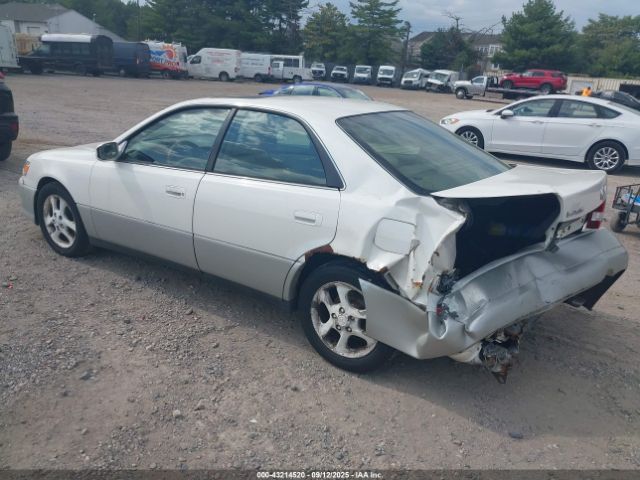 2000 LEXUS ES 300 JT8BF28G7Y5098431 Photo 2