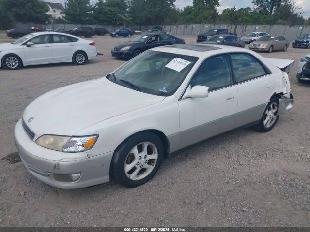 2000 LEXUS ES 300 JT8BF28G7Y5098431 Photo 3