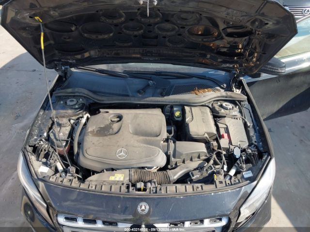2018 MERCEDES-BENZ GLA 250 WDCTG4GB0JJ385539 Photo 9