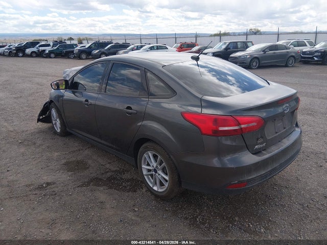 43214541 :رقم المزاد ، 1FADP3F2XHL277178 vin ، 2017 Ford Focus Se مزاد بيع