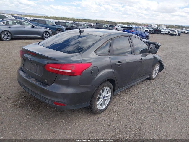 43214541 :رقم المزاد ، 1FADP3F2XHL277178 vin ، 2017 Ford Focus Se مزاد بيع