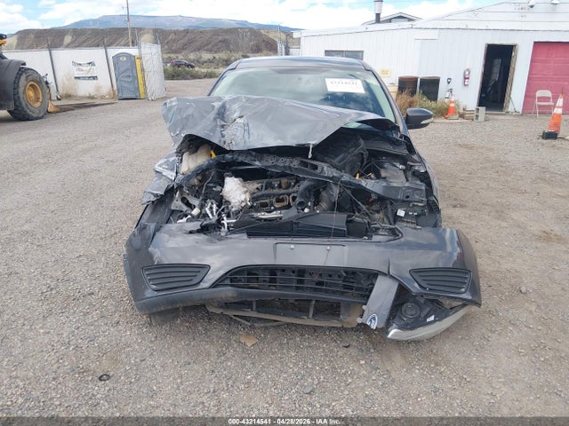 43214541 :رقم المزاد ، 1FADP3F2XHL277178 vin ، 2017 Ford Focus Se مزاد بيع