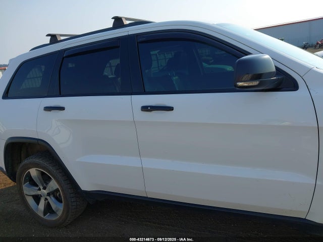 1C4RJFBG0FC233059 Jeep Grand Cherokee