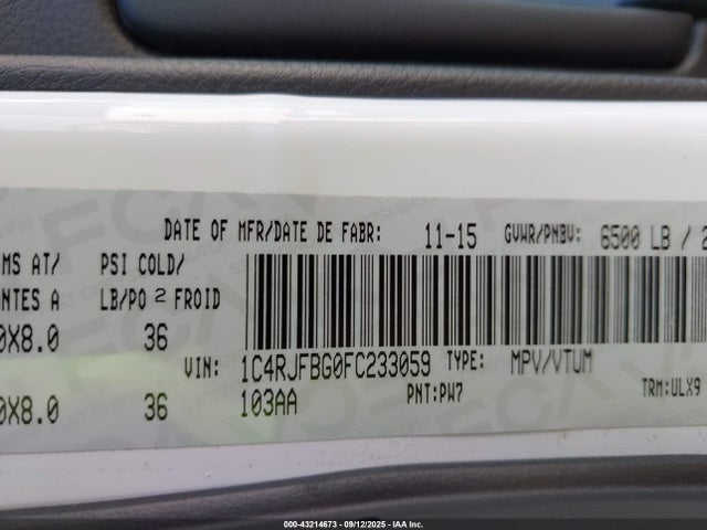 1C4RJFBG0FC233059 Jeep Grand Cherokee