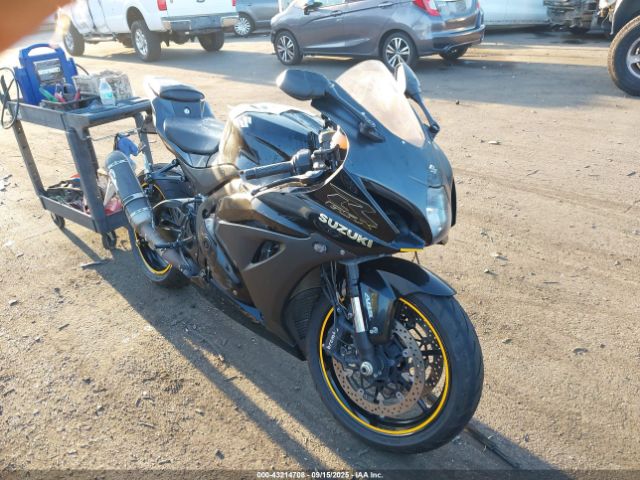2020 SUZUKI GSX-R1000 JS1DM11B3L7100112
