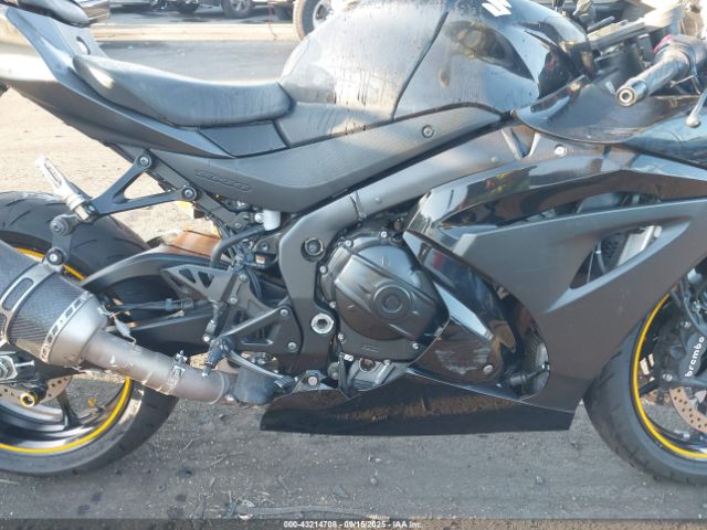 2020 SUZUKI GSX-R1000 JS1DM11B3L7100112 Photo 7