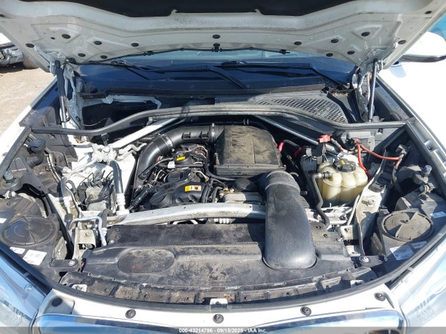 5UXKR0C38H0X76746 BMW X5