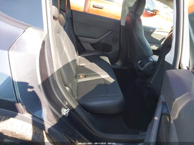 2024 TESLA MODEL Y 7SAYGDEE4RA234652 Photo 7