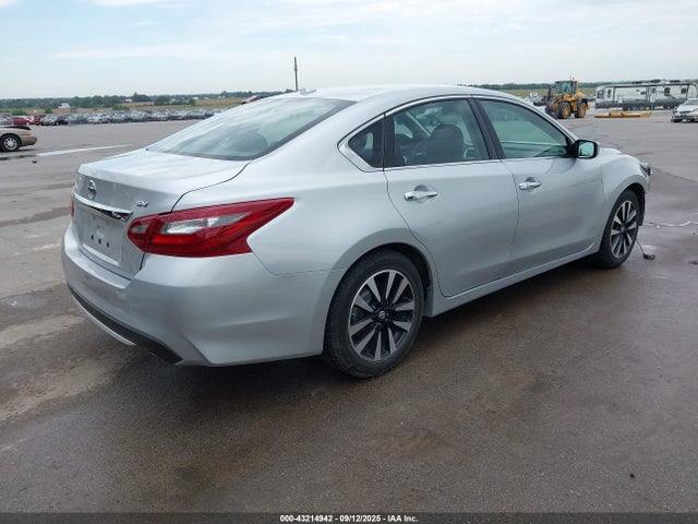 1N4AL3AP1JC234811 Nissan 2018