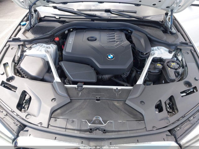 WBA53BH01MWX05211 BMW 530I