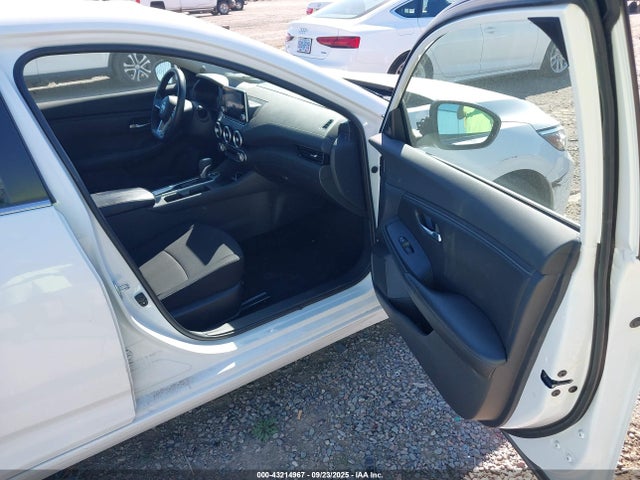 Nissan 2023 2023 3N1AB8CV3PY253014 Image 5