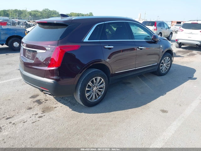 2017 CADILLAC XT5 1GYKNBRS1HZ316955 Photo 3
