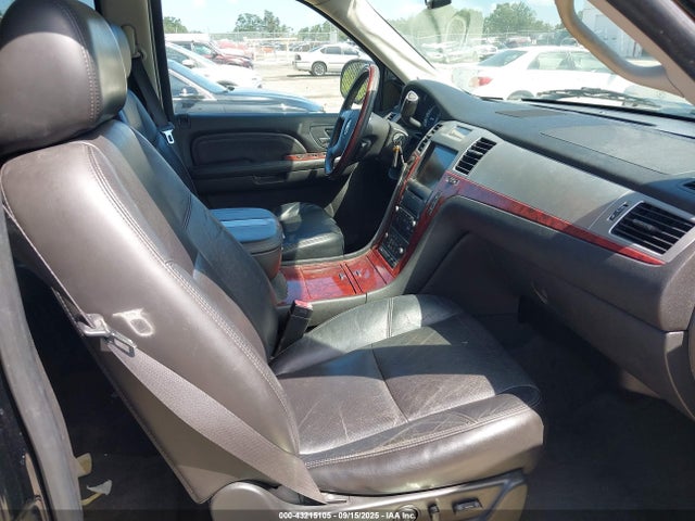 2009 CADILLAC ESCALADE ESV 1GYFC16279R193489 Photo 4