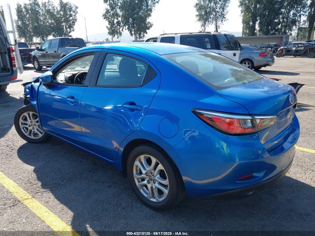 3MYDLBZV6GY116016 Scion p5v
