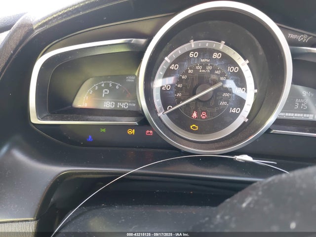 3MYDLBZV6GY116016 Scion p5v