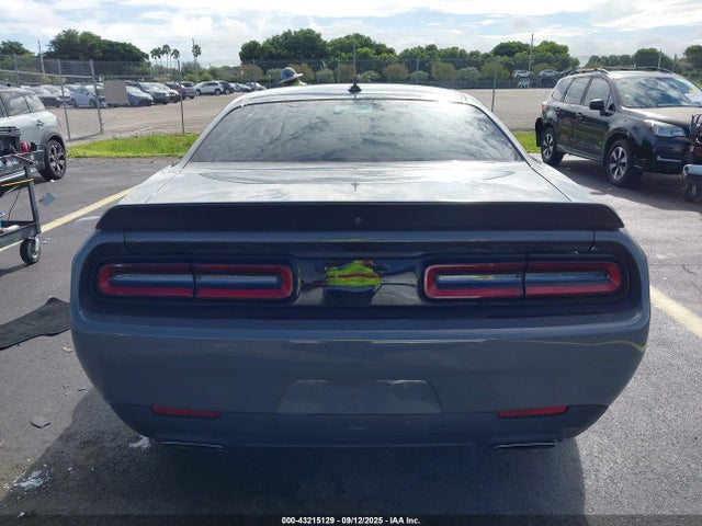 2C3CDZFJ9PH694557 Dodge Challenger R/t Scat Pack Widebody