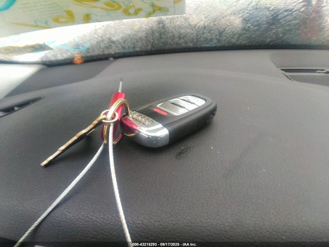 2010 AUDI A4 WAUAFAFL3AN052573 Photo 10