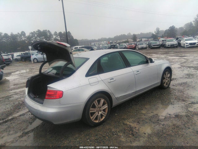 2010 AUDI A4 WAUAFAFL3AN052573 Photo 3
