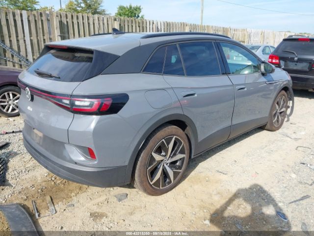 2023 VOLKSWAGEN ID.4 1V2FMPE80PC010590 Photo 3