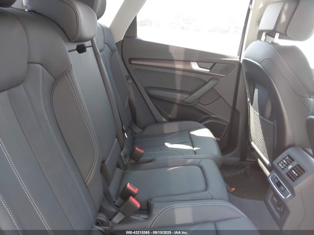 2024 AUDI Q5 WA1EAAFYXR2060739 Photo 7
