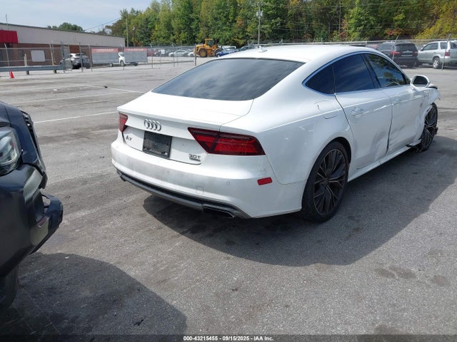 2016 AUDI A7 WAUWGAFC0GN012480 Photo 3