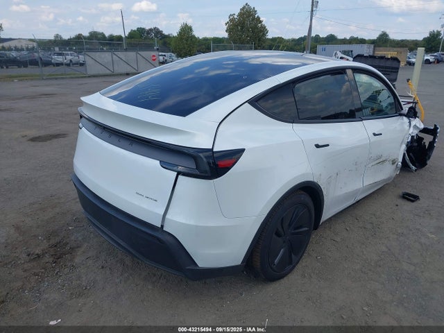 2026 TESLA MODEL Y 7SAYGDEE9TA411509 Photo 3