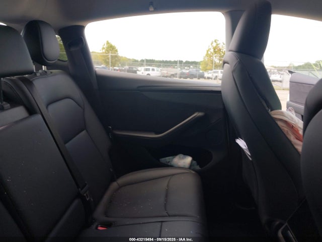 2026 TESLA MODEL Y 7SAYGDEE9TA411509 Photo 7