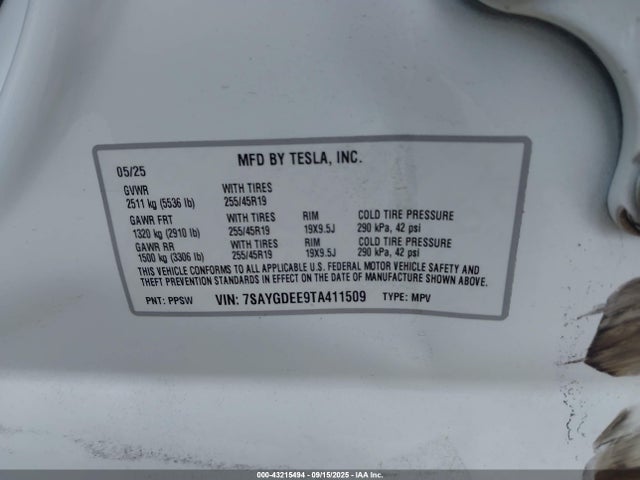 2026 TESLA MODEL Y 7SAYGDEE9TA411509 Photo 8