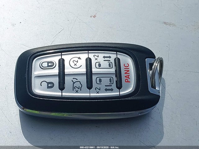 Chrysler Pacifica 2017 2C4RC1BG6HR577390 Image 11