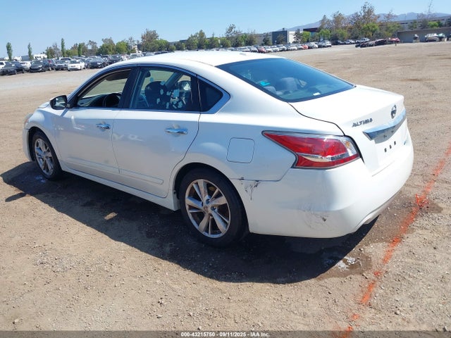 1N4AL3AP5EC280440 Nissan 2014