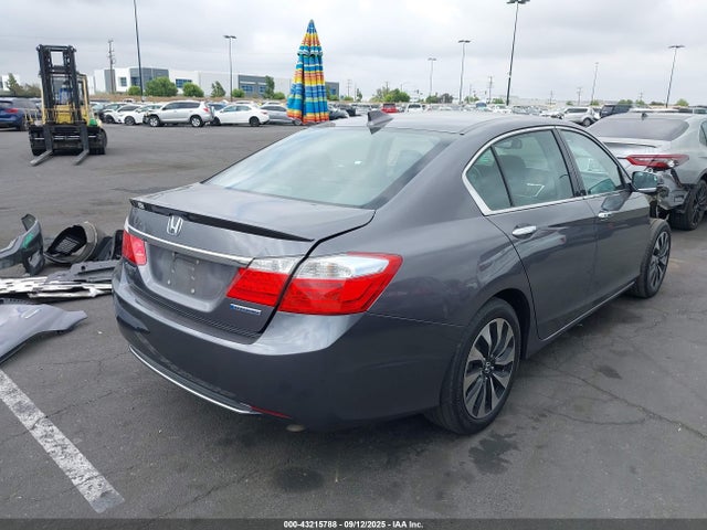 1HGCR6F5XFA010645 Honda lfa1