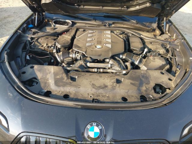 2023 BMW 760 WBA33EJ03PCM58220 Photo 9