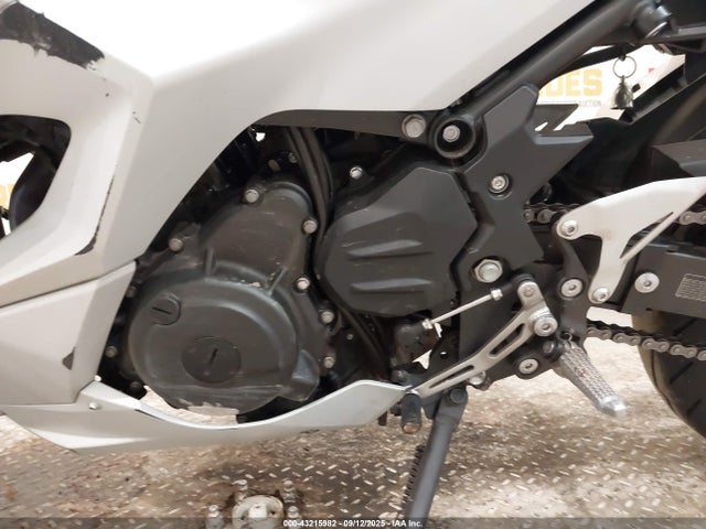 Kawasaki EX500 2025 ML5EXGG13SDA52577 Image 9