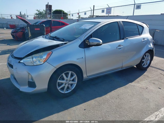 JTDKDTB38E1566124 Toyota 1nz-fxe+1lm